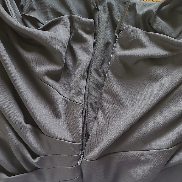 Lauren Ralph Lauren LBD One Shoulder Cutout Midi Sheath Dress - Size 16 - Picture 6 of 12